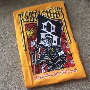 BRAND NEW Rebel 8 tee